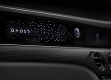 Компания Rolls-Royce продолжает делиться информацией о седане Ghost нового поколения, который представят 1 сентября.