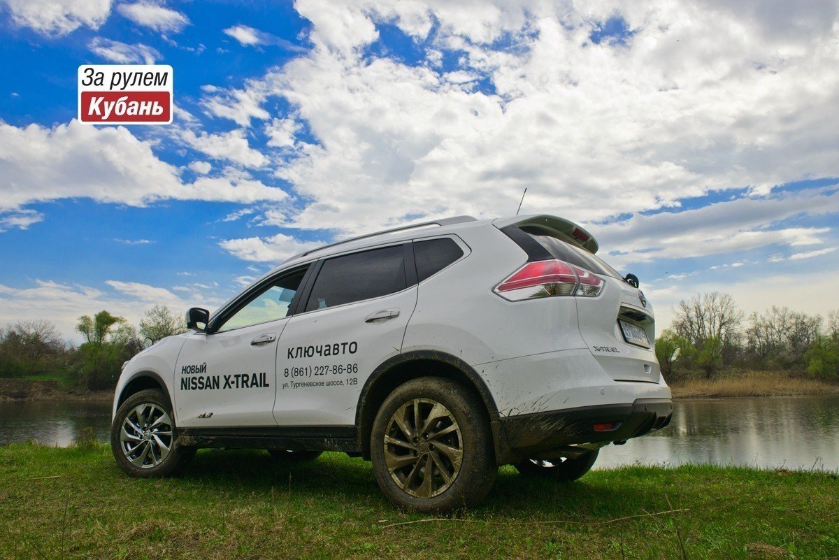 Большой тест-драйв нового Nissan X-Trail начался с легкого внедорожья, не далеко от границ города Краснодара. 
